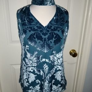 White House Black Market size zero in flocked teal